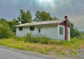 5 OLD MILL ROAD, CLARENVILLE, Newfoundland, Canada A5A 1V2, ,1 BathroomBathrooms,Residential,For Sale,OLD MILL ROAD,6091