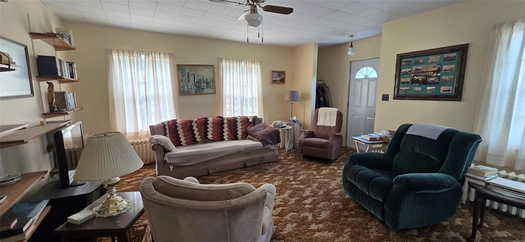 661 MAIN STREET, BURIN, Newfoundland, Canada A0E 1E0, ,1 BathroomBathrooms,Residential,For Sale,MAIN STREET,6092