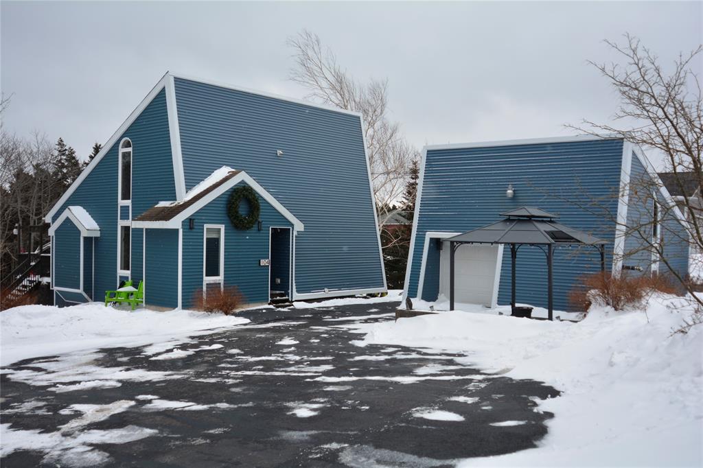 110-114 POINT ROAD, HARBOUR MAIN-CHAPEL'S COVE-LKAEVIEW, Newfoundland, Canada A0A 1V0, ,2 BathroomsBathrooms,Residential,Sale Pending,POINT ROAD,6093