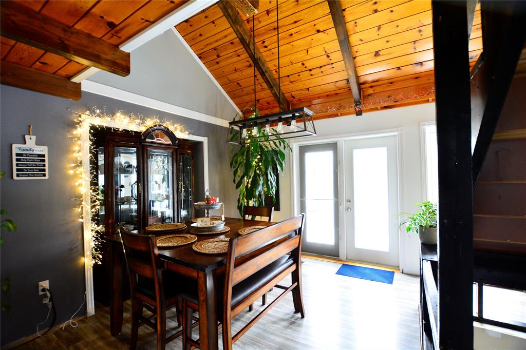 110-114 POINT ROAD, HARBOUR MAIN-CHAPEL'S COVE-LKAEVIEW, Newfoundland, Canada A0A 1V0, ,2 BathroomsBathrooms,Residential,Sale Pending,POINT ROAD,6093