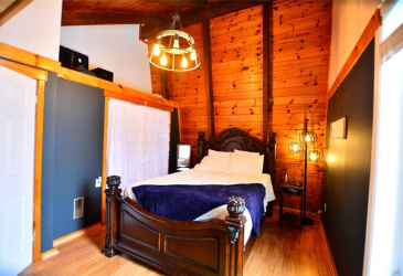 110-114 POINT ROAD, HARBOUR MAIN-CHAPEL'S COVE-LKAEVIEW, Newfoundland, Canada A0A 1V0, ,2 BathroomsBathrooms,Residential,Sale Pending,POINT ROAD,6093