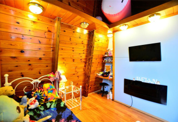 110-114 POINT ROAD, HARBOUR MAIN-CHAPEL'S COVE-LKAEVIEW, Newfoundland, Canada A0A 1V0, ,2 BathroomsBathrooms,Residential,Sale Pending,POINT ROAD,6093