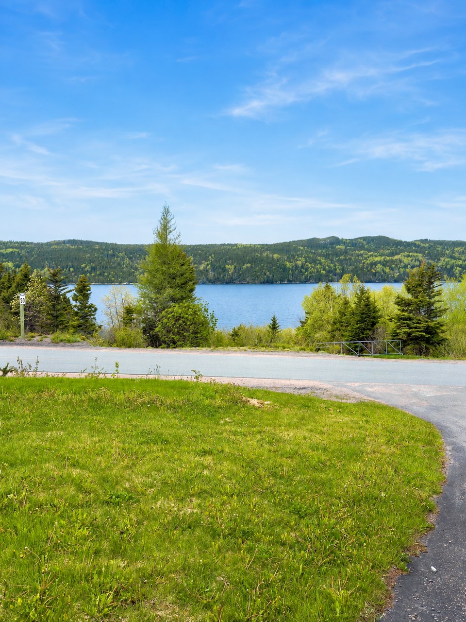 144 MAIN ROAD, SOUTHERN BAY, Newfoundland, Canada A0C 2M0, ,2 BathroomsBathrooms,Residential,Reduced,MAIN ROAD,6096