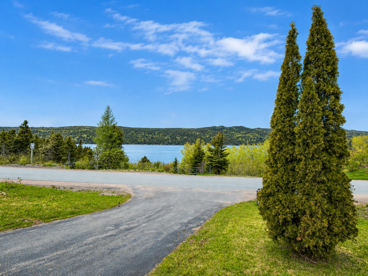 144 MAIN ROAD, SOUTHERN BAY, Newfoundland, Canada A0C 2M0, ,2 BathroomsBathrooms,Residential,Reduced,MAIN ROAD,6096