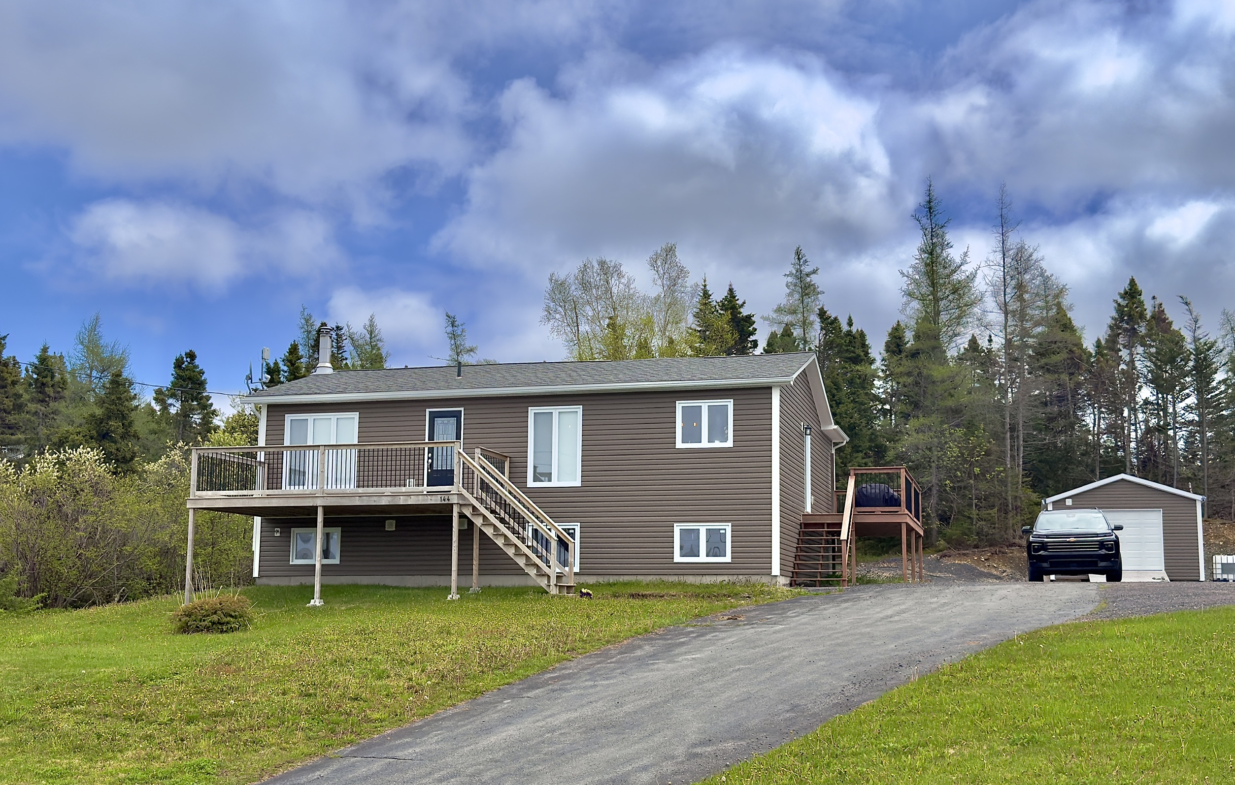 144 MAIN ROAD, SOUTHERN BAY, Newfoundland, Canada A0C 2M0, ,2 BathroomsBathrooms,Residential,Reduced,MAIN ROAD,6096