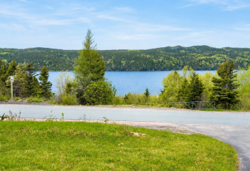 144 MAIN ROAD, SOUTHERN BAY, Newfoundland, Canada A0C 2M0, ,2 BathroomsBathrooms,Residential,Reduced,MAIN ROAD,6096