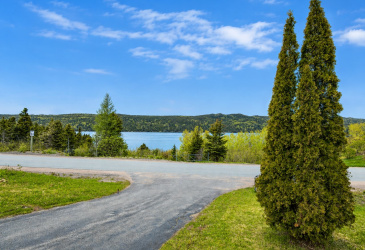 144 MAIN ROAD, SOUTHERN BAY, Newfoundland, Canada A0C 2M0, ,2 BathroomsBathrooms,Residential,Reduced,MAIN ROAD,6096