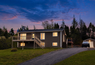144 MAIN ROAD, SOUTHERN BAY, Newfoundland, Canada A0C 2M0, ,2 BathroomsBathrooms,Residential,Reduced,MAIN ROAD,6096