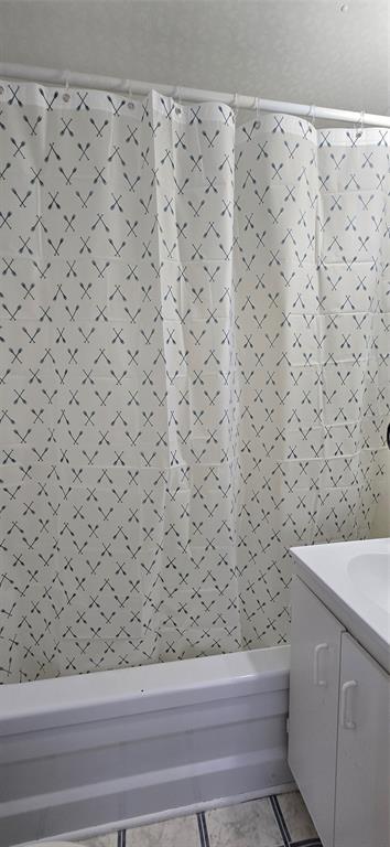 8 E GREENWOOD STREET, MARYSTOWN, Newfoundland, Canada A0E 2M0, ,2 BathroomsBathrooms,Residential,For Sale,GREENWOOD STREET,6097