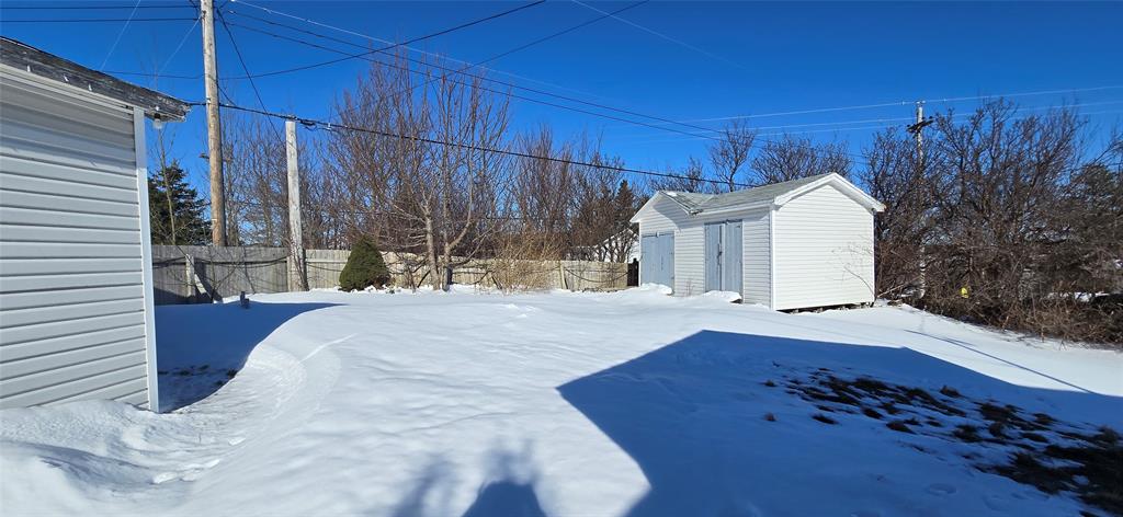 8 E GREENWOOD STREET, MARYSTOWN, Newfoundland, Canada A0E 2M0, ,2 BathroomsBathrooms,Residential,For Sale,GREENWOOD STREET,6097