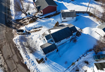 8 E GREENWOOD STREET, MARYSTOWN, Newfoundland, Canada A0E 2M0, ,2 BathroomsBathrooms,Residential,For Sale,GREENWOOD STREET,6097 8 E GREENWOOD STREET, MARYSTOWN, Newfoundland, Canada A0E 2M0, ,2 BathroomsBathrooms,Residential,For Sale,GREENWOOD STREET,6097