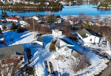 8 E GREENWOOD STREET, MARYSTOWN, Newfoundland, Canada A0E 2M0, ,2 BathroomsBathrooms,Residential,For Sale,GREENWOOD STREET,6097 8 E GREENWOOD STREET, MARYSTOWN, Newfoundland, Canada A0E 2M0, ,2 BathroomsBathrooms,Residential,For Sale,GREENWOOD STREET,6097