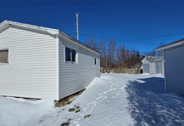 8 E GREENWOOD STREET, MARYSTOWN, Newfoundland, Canada A0E 2M0, ,2 BathroomsBathrooms,Residential,For Sale,GREENWOOD STREET,6097 8 E GREENWOOD STREET, MARYSTOWN, Newfoundland, Canada A0E 2M0, ,2 BathroomsBathrooms,Residential,For Sale,GREENWOOD STREET,6097