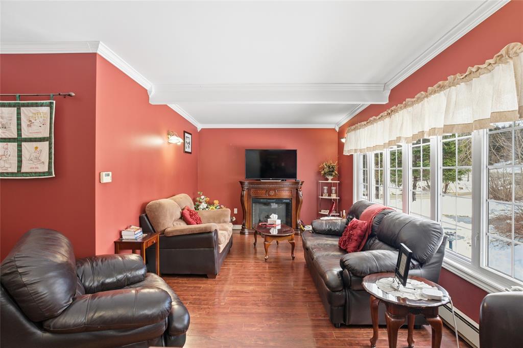 214-216 CRESTON BOULEVARD, MARYSTOWN, Newfoundland, Canada A0E 1K0, ,2 BathroomsBathrooms,Residential,For Sale,CRESTON BOULEVARD,6098