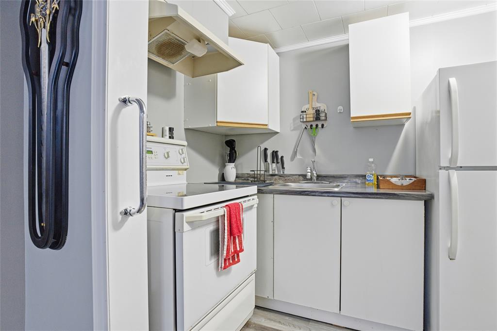 214-216 CRESTON BOULEVARD, MARYSTOWN, Newfoundland, Canada A0E 1K0, ,2 BathroomsBathrooms,Residential,For Sale,CRESTON BOULEVARD,6098