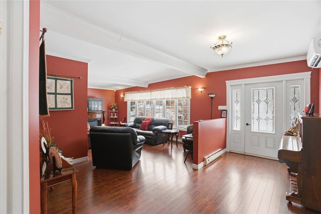 214-216 CRESTON BOULEVARD, MARYSTOWN, Newfoundland, Canada A0E 1K0, ,2 BathroomsBathrooms,Residential,For Sale,CRESTON BOULEVARD,6098