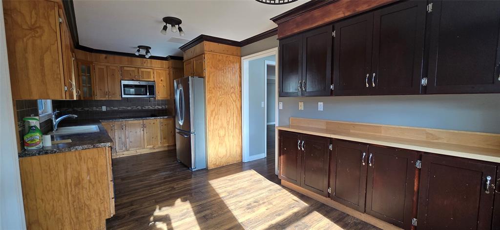 883 VILLE MARIE DRIVE, MARYSTOWN, Newfoundland, Canada A0E 2M0, ,2 BathroomsBathrooms,Residential,For Sale,VILLE MARIE DRIVE,6101