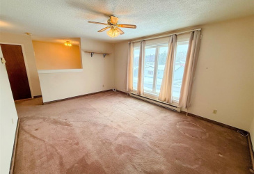 3 THORBURN PLACE, CLARENVILLE, Newfoundland, Canada A5A 1Z1, ,2 BathroomsBathrooms,Residential,Sale Pending,THORBURN PLACE,6102