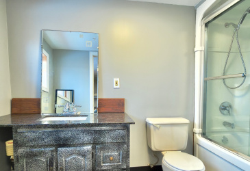 111 MARINE DRIVE, CLARENVILLE, Newfoundland, Canada A5A 1M6, ,2 BathroomsBathrooms,Residential,For Sale,MARINE DRIVE,6103