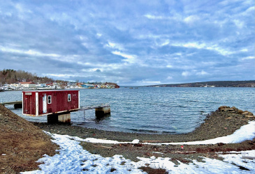 111 MARINE DRIVE, CLARENVILLE, Newfoundland, Canada A5A 1M6, ,2 BathroomsBathrooms,Residential,For Sale,MARINE DRIVE,6103