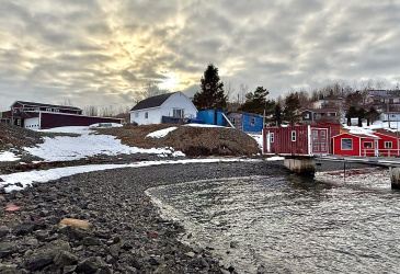 111 MARINE DRIVE, CLARENVILLE, Newfoundland, Canada A5A 1M6, ,2 BathroomsBathrooms,Residential,For Sale,MARINE DRIVE,6103