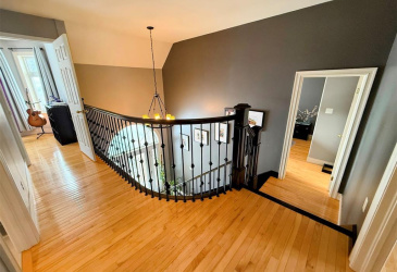 30 CLEARWATER DRIVE, CLARENVILLE, Newfoundland, Canada A5A 4P6, ,2 BathroomsBathrooms,Residential,Sale Pending,CLEARWATER DRIVE,6105