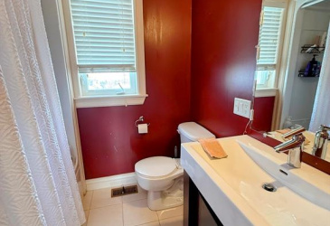30 CLEARWATER DRIVE, CLARENVILLE, Newfoundland, Canada A5A 4P6, ,2 BathroomsBathrooms,Residential,Sale Pending,CLEARWATER DRIVE,6105