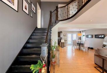 30 CLEARWATER DRIVE, CLARENVILLE, Newfoundland, Canada A5A 4P6, ,2 BathroomsBathrooms,Residential,Sale Pending,CLEARWATER DRIVE,6105