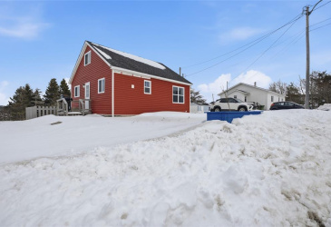 62-64 GREENWOOD STREET, MARYSTOWN, Newfoundland, Canada A0E 2M0, ,1 BathroomBathrooms,Residential,For Sale,GREENWOOD STREET,6107 62-64 GREENWOOD STREET, MARYSTOWN, Newfoundland, Canada A0E 2M0, ,1 BathroomBathrooms,Residential,For Sale,GREENWOOD STREET,6107