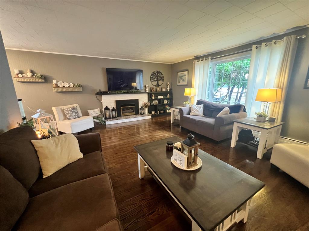 109 CONCEPTION BAY HIGHWAY, CLARKE'S BEACH, Newfoundland, Canada A0A 1W0, ,1 BathroomBathrooms,Mixed,For Sale,CONCEPTION BAY HIGHWAY,6108