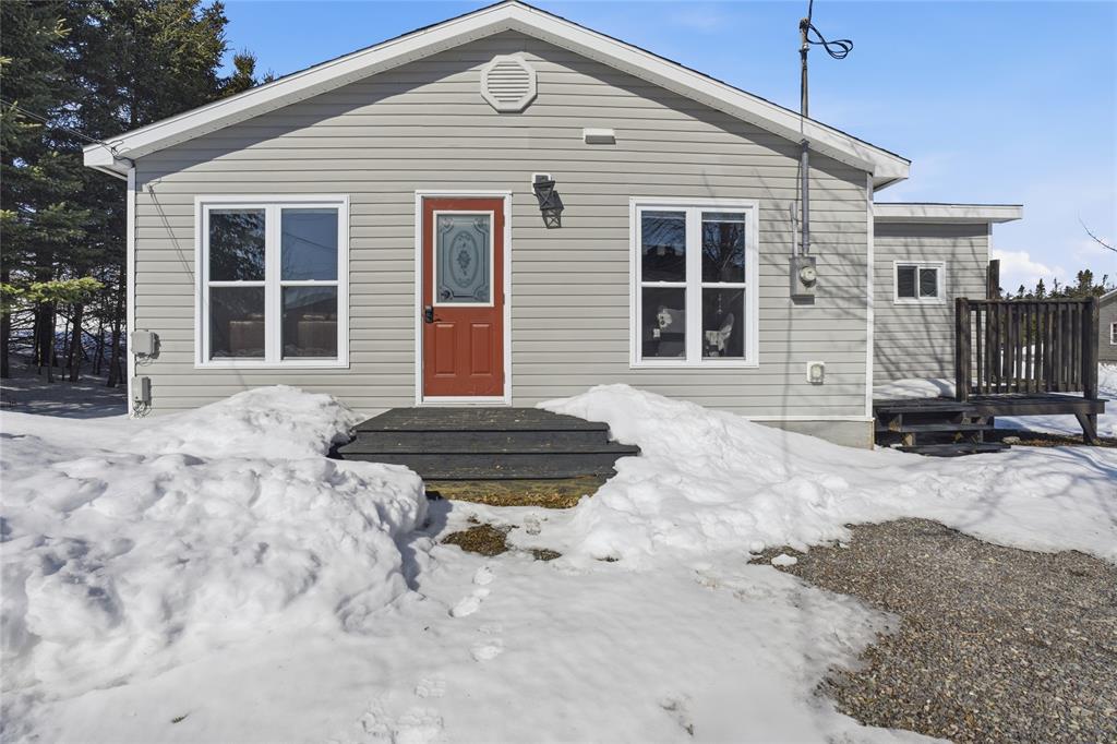 4 DUCEY'S LANE, MARYSTOWN, Newfoundland, Canada A0E 2M0, ,1 BathroomBathrooms,Residential,For Sale,DUCEY'S LANE,6111