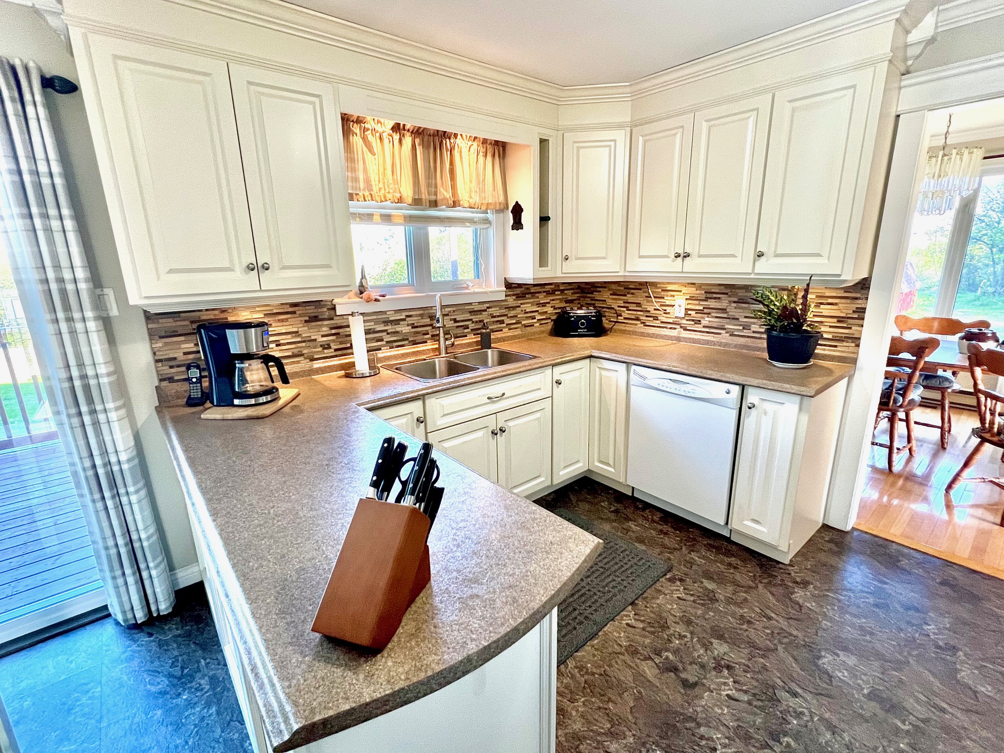 38 GOOBIES ROAD N, GOOBIES NORTH, Newfoundland, Canada A0B 2N0, ,1 BathroomBathrooms,Residential,For Sale,GOOBIES ROAD N,6115