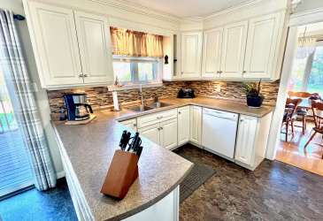 38 GOOBIES ROAD N, GOOBIES NORTH, Newfoundland, Canada A0B 2N0, ,1 BathroomBathrooms,Residential,For Sale,GOOBIES ROAD N,6115