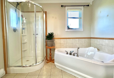 38 GOOBIES ROAD N, GOOBIES NORTH, Newfoundland, Canada A0B 2N0, ,1 BathroomBathrooms,Residential,For Sale,GOOBIES ROAD N,6115