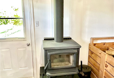 38 GOOBIES ROAD N, GOOBIES NORTH, Newfoundland, Canada A0B 2N0, ,1 BathroomBathrooms,Residential,For Sale,GOOBIES ROAD N,6115