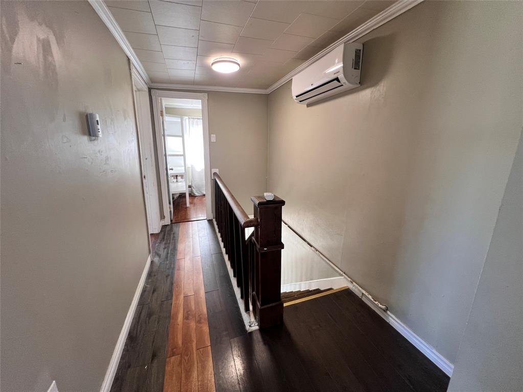 9-11 SMITH STREET, BAY ROBERTS, Newfoundland, Canada A0A 1G0, ,1 BathroomBathrooms,Residential,For Sale,SMITH STREET,6116