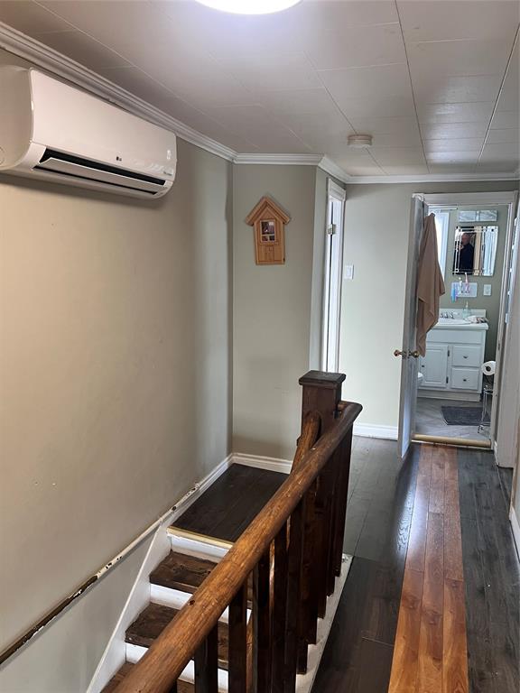 9-11 SMITH STREET, BAY ROBERTS, Newfoundland, Canada A0A 1G0, ,1 BathroomBathrooms,Residential,For Sale,SMITH STREET,6116