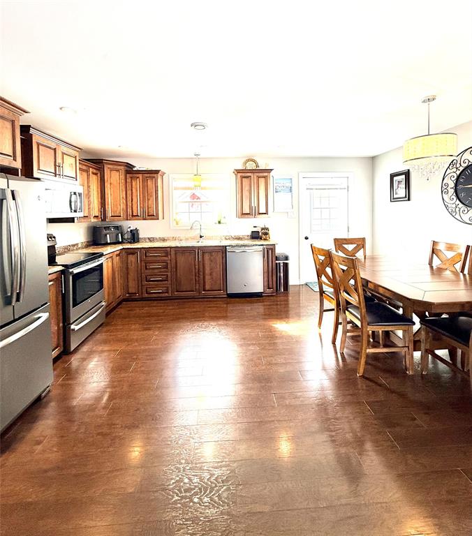 3 LORI ANN PLACE, CLARENVILLE, Newfoundland, Canada A5A 4M1, ,2 BathroomsBathrooms,Residential,For Sale,LORI ANN PLACE,6117