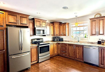 3 LORI ANN PLACE, CLARENVILLE, Newfoundland, Canada A5A 4M1, ,2 BathroomsBathrooms,Residential,For Sale,LORI ANN PLACE,6117