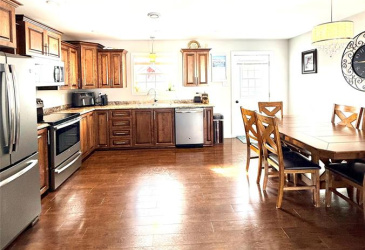 3 LORI ANN PLACE, CLARENVILLE, Newfoundland, Canada A5A 4M1, ,2 BathroomsBathrooms,Residential,For Sale,LORI ANN PLACE,6117