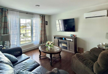 3 LORI ANN PLACE, CLARENVILLE, Newfoundland, Canada A5A 4M1, ,2 BathroomsBathrooms,Residential,For Sale,LORI ANN PLACE,6117