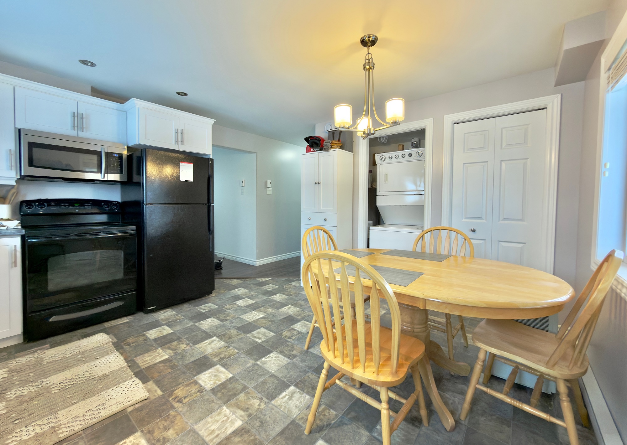 36 HOPEDALE CRESCENT, ST. JOHN'S, Newfoundland, Canada A1B 0B4, ,3 BathroomsBathrooms,Residential,For Sale,HOPEDALE CRESCENT,6121