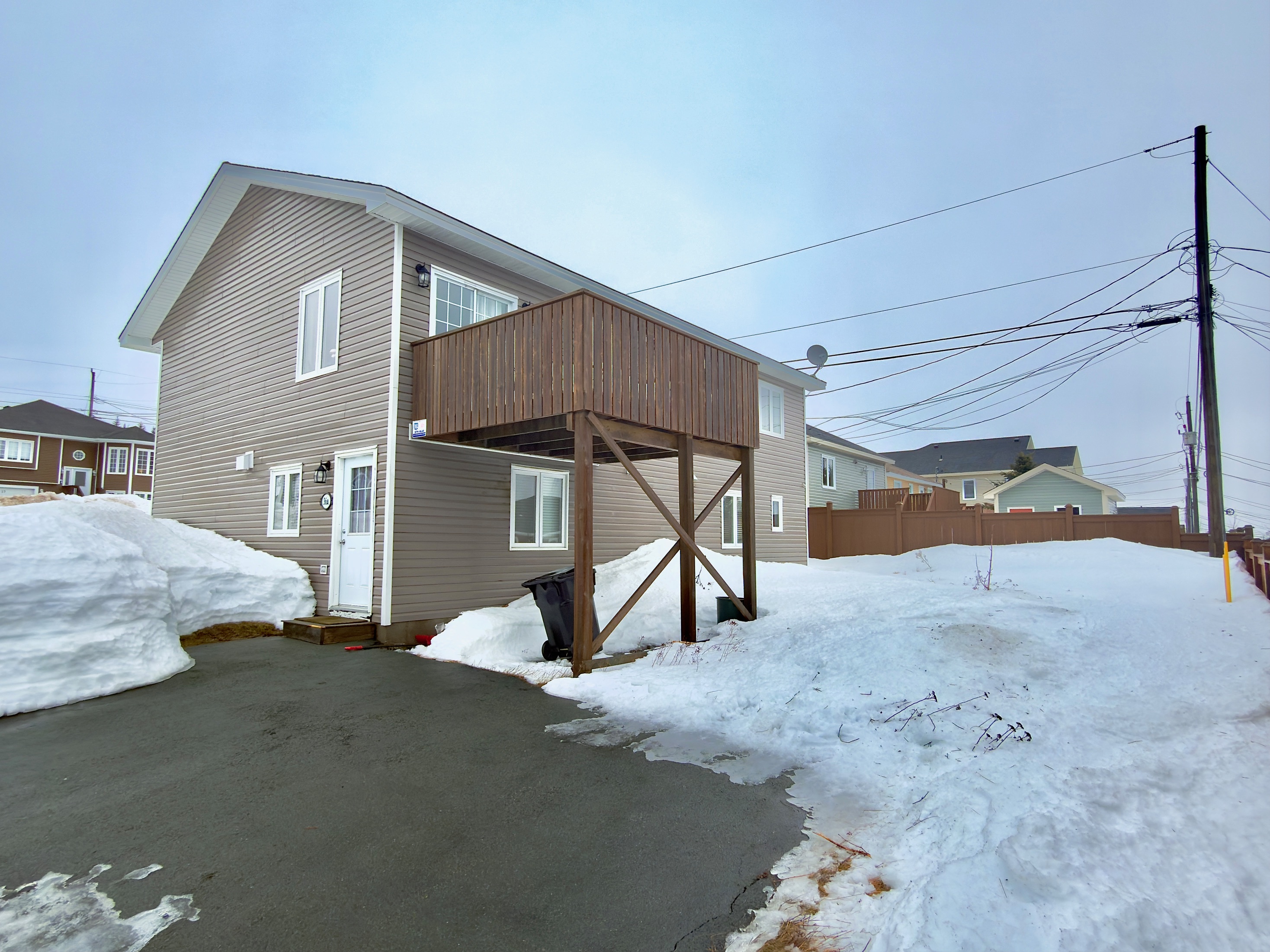 36 HOPEDALE CRESCENT, ST. JOHN'S, Newfoundland, Canada A1B 0B4, ,3 BathroomsBathrooms,Residential,For Sale,HOPEDALE CRESCENT,6121