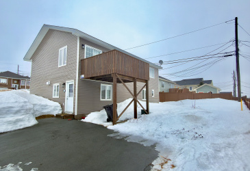 36 HOPEDALE CRESCENT, ST. JOHN'S, Newfoundland, Canada A1B 0B4, ,3 BathroomsBathrooms,Residential,For Sale,HOPEDALE CRESCENT,6121