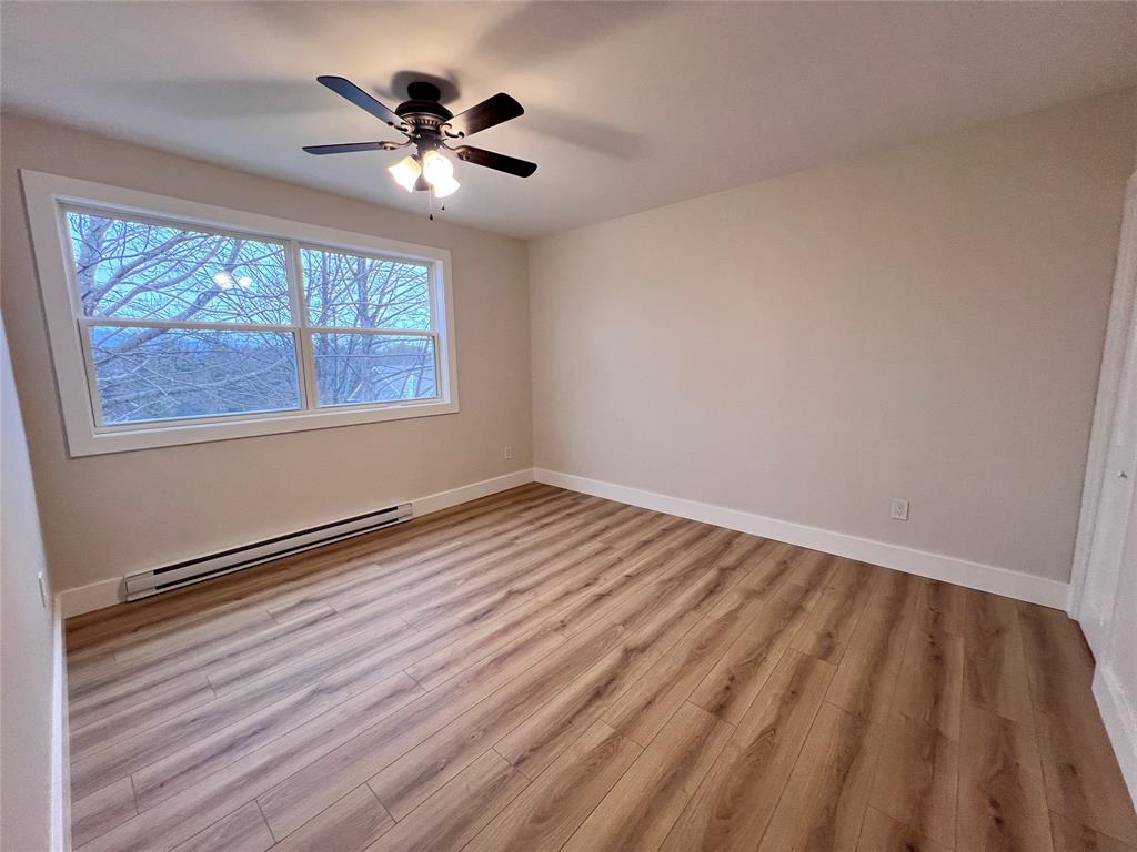 14-16 FARM ROAD, BAY ROBERTS, Newfoundland, Canada A0A 1G0, ,2 BathroomsBathrooms,Residential,For Sale,FARM ROAD,6122