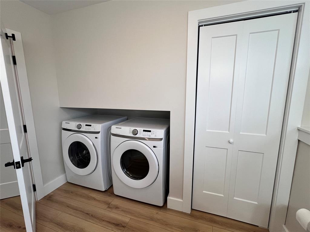 14-16 FARM ROAD, BAY ROBERTS, Newfoundland, Canada A0A 1G0, ,2 BathroomsBathrooms,Residential,For Sale,FARM ROAD,6122