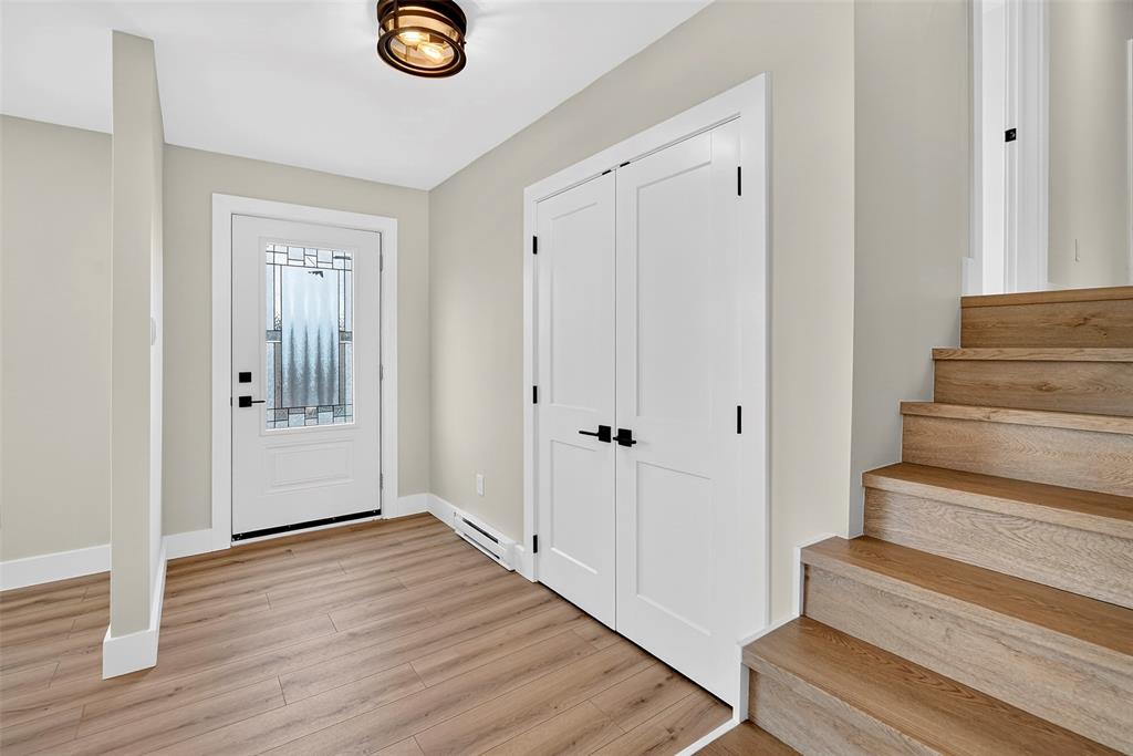 14-16 FARM ROAD, BAY ROBERTS, Newfoundland, Canada A0A 1G0, ,2 BathroomsBathrooms,Residential,For Sale,FARM ROAD,6122