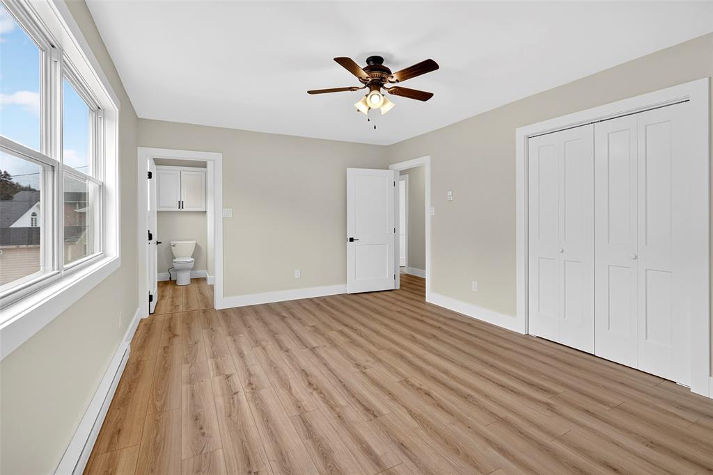 14-16 FARM ROAD, BAY ROBERTS, Newfoundland, Canada A0A 1G0, ,2 BathroomsBathrooms,Residential,For Sale,FARM ROAD,6122