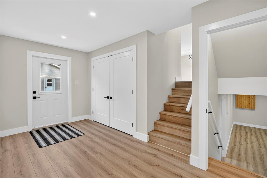 14-16 FARM ROAD, BAY ROBERTS, Newfoundland, Canada A0A 1G0, ,2 BathroomsBathrooms,Residential,For Sale,FARM ROAD,6122