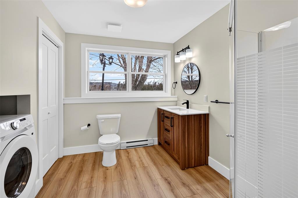 14-16 FARM ROAD, BAY ROBERTS, Newfoundland, Canada A0A 1G0, ,2 BathroomsBathrooms,Residential,For Sale,FARM ROAD,6122